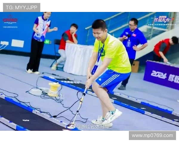 深圳飞盘队实力不凡荣登全国排行榜第九名展现出色竞技水平与团队精神