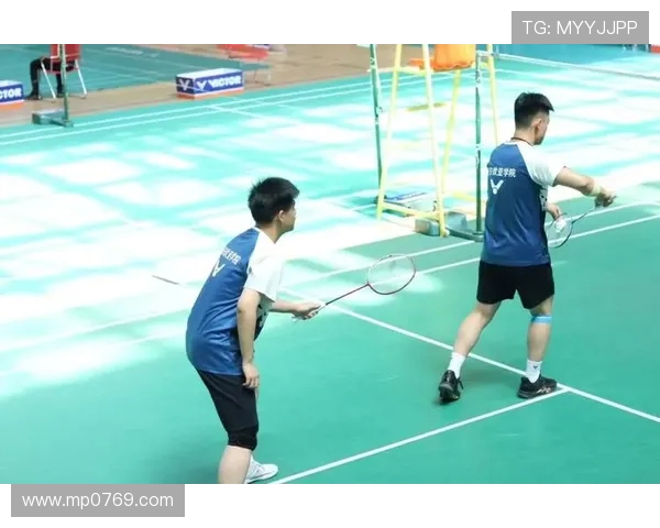 西安羽毛球队实力强劲荣获全国羽毛球力量排行榜第二名